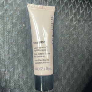 MaryKay beige 2
